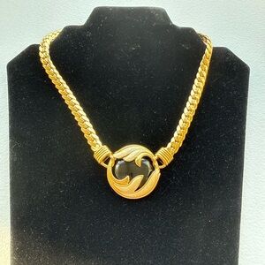 Vintage Trifari Gold Tone Black Enamel Thick Chain Necklace